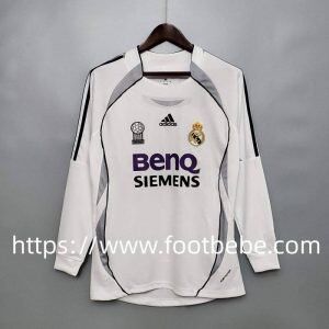 Real Madrid Extérieur Maillot de foot 2005 - 2006. Sponsored by Siemens